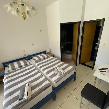 Apartmani Noelle Novi Vinodolski Exterior photo