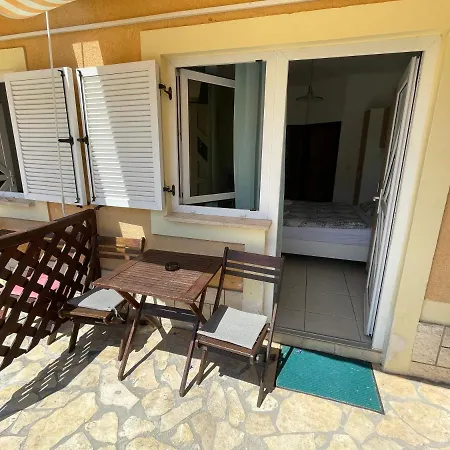 Apartmani Noelle Novi Vinodolski Exterior photo